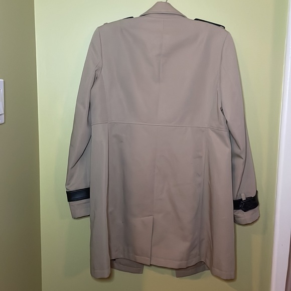 Danier Vintage Italian Leather Double
Breasted Jacket Size Small - Picture 13 of 13